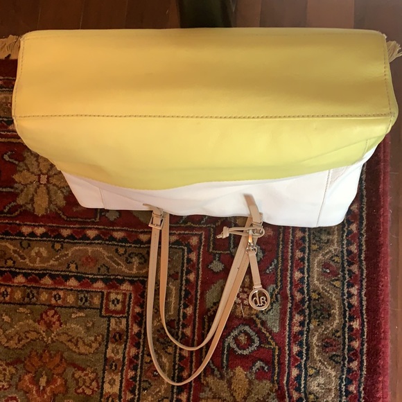 Audrey Brooke White & Yellow Leather Tote 💛🤍 - Picture 4 of 4